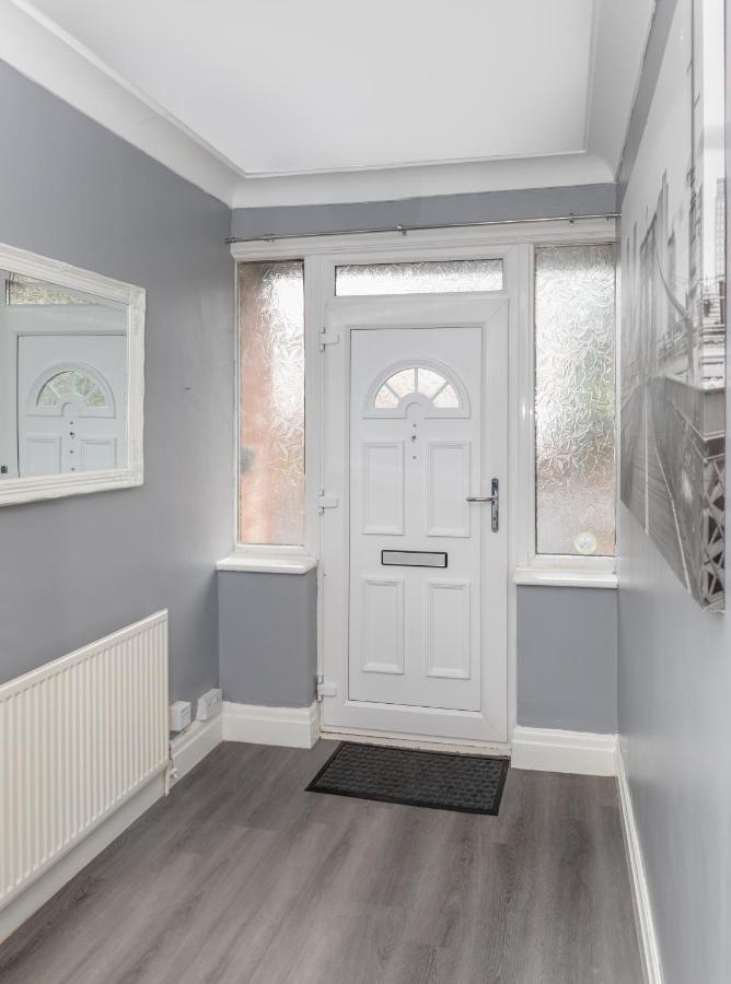 Leeds City Centre Spacious House Free Parking And Wi-Fi Eksteriør bilde