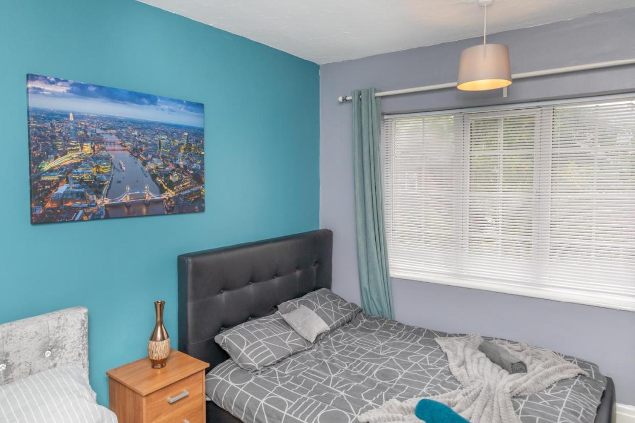 Leeds City Centre Spacious House Free Parking And Wi-Fi Eksteriør bilde