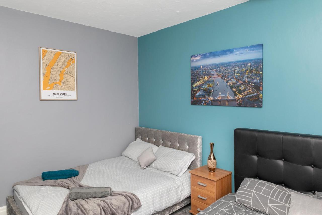 Leeds City Centre Spacious House Free Parking And Wi-Fi Eksteriør bilde